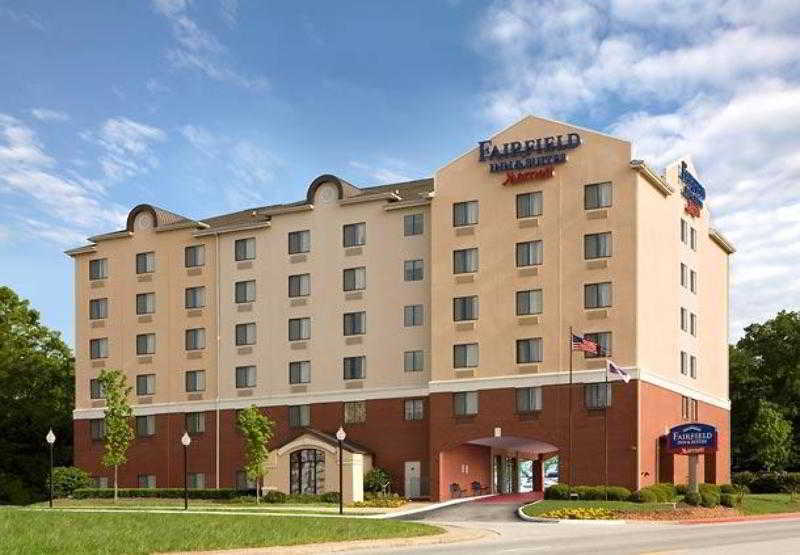 Fairfield Inn & Suites Atlanta Airport North מראה חיצוני תמונה